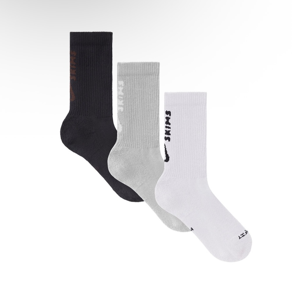 Nike SKIMS Accessories - Drifit 3-Pack Crew Socks NWT